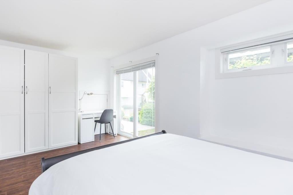 Villa West Coast Luxury Living Vancouver Exterior foto